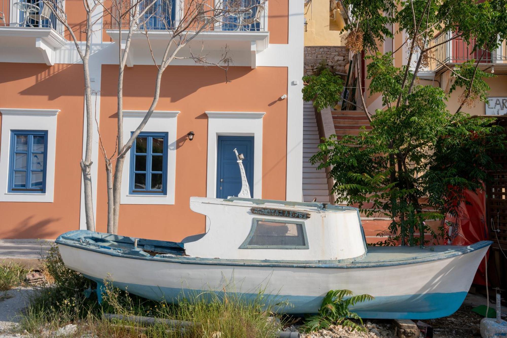 Porto Harani Seaside Apartments Symi Bagian luar foto