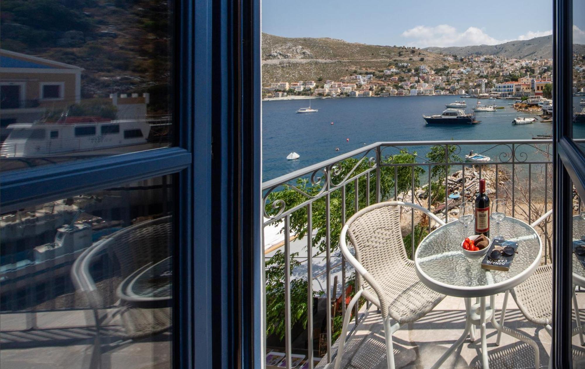 Porto Harani Seaside Apartments Symi Bagian luar foto