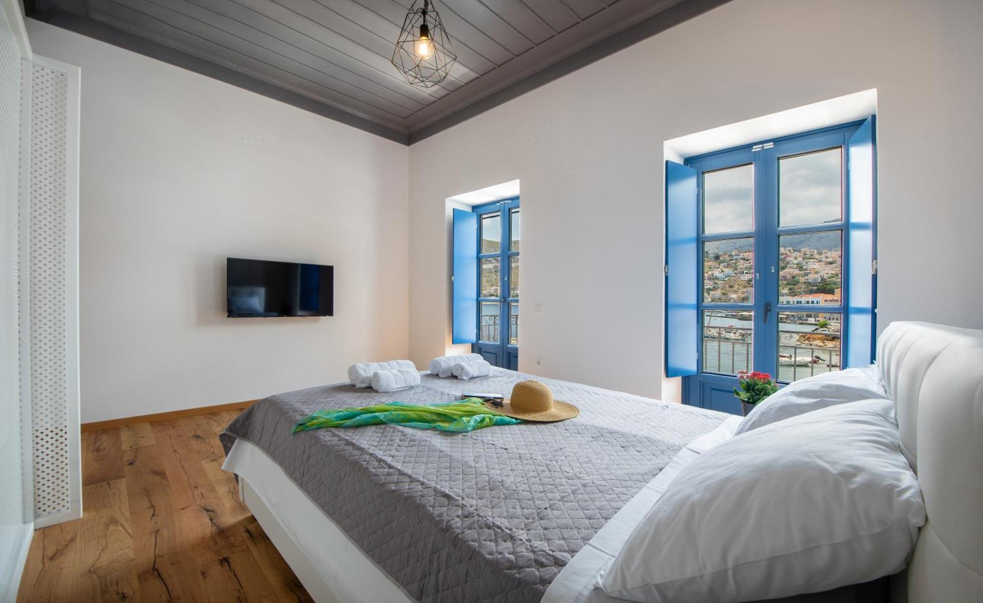 Porto Harani Seaside Apartments Symi Bagian luar foto