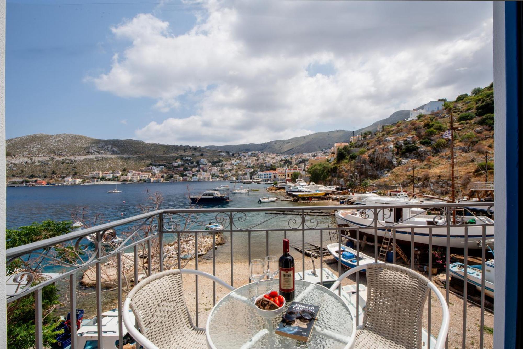 Porto Harani Seaside Apartments Symi Bagian luar foto